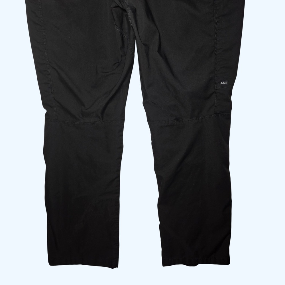 5.11 Tactical Apex Pants Mens 42x32 Black Cargo Work Utility FLAW 74434-019 READ - Picture 9 of 12